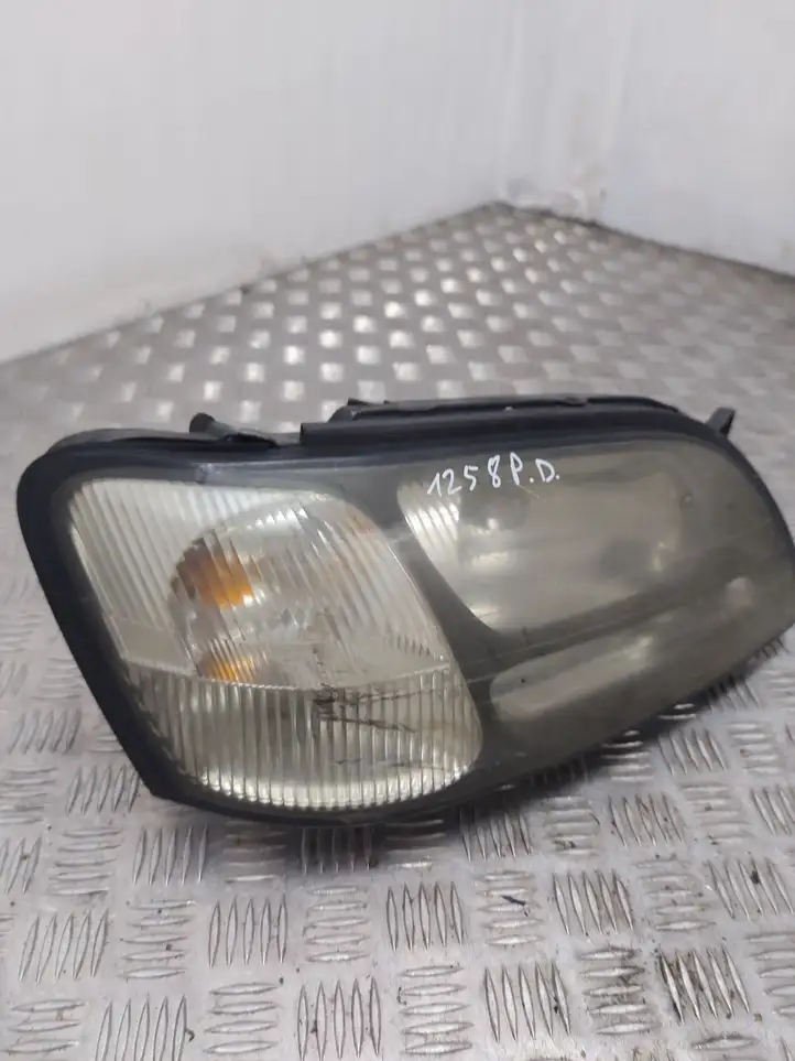 Subaru Legacy (1999 - 2003) 20653 Передняя фара — фото 2