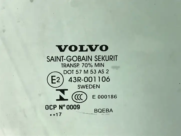 Volvo S90, V90 (2016 - 2020) 43R001106 Стекло передней двери — фото 2