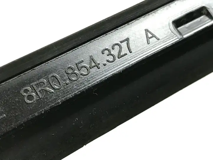 Audi Q5 SQ5 (2008 - 2012) 8R0854327A Накладка стоек лобового стекла — фото 3