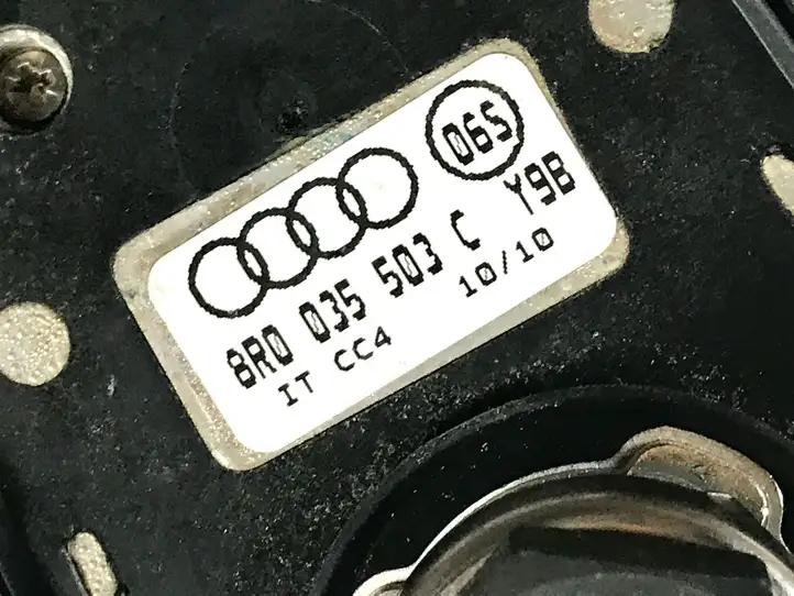 Audi Q5 SQ5 (2008 - 2012) 8R0035503C GPS антенна — фото 4