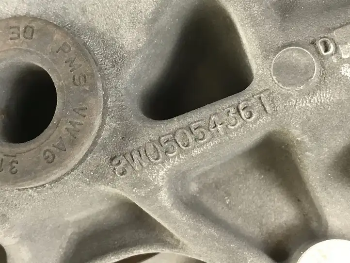 Audi A4 S4 B9 (2015 - 2019) 8W0615612 Ступица колеса — фото 8