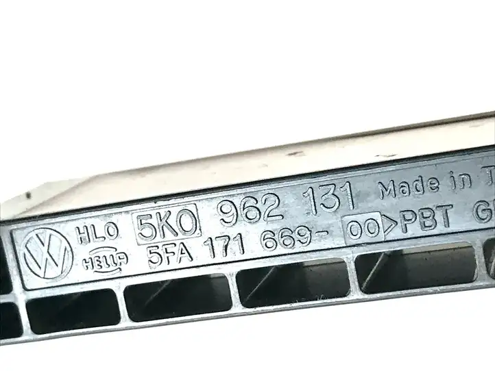 Audi Q3 8U (2011 - 2014) 5K0962131 Блок бесключевого доступа — фото 3