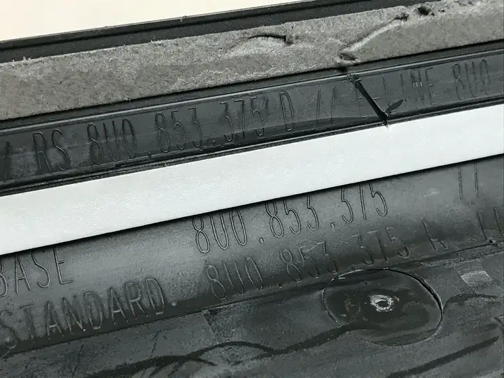 Audi Q3 8U (2011 - 2014) 8U0853372B Внутренняя отделка переднего порога — фото 10