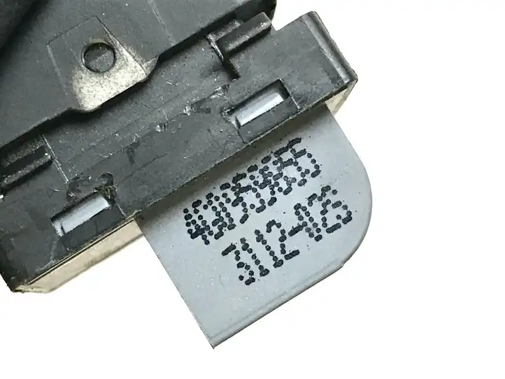(2014 - 2018) 4G0959855 Кнопка стеклоподъемников — фото 4