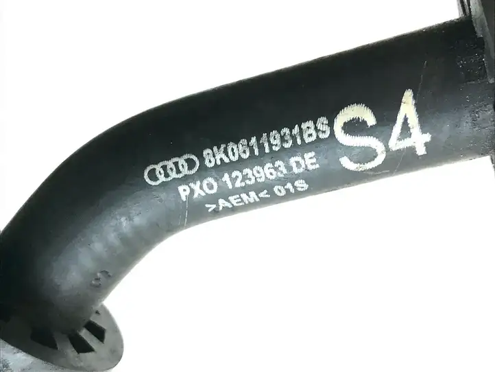 Audi A4 S4 B8 8K (2011 - 2015) 8K0611931BS Трубки и шланги — фото 2