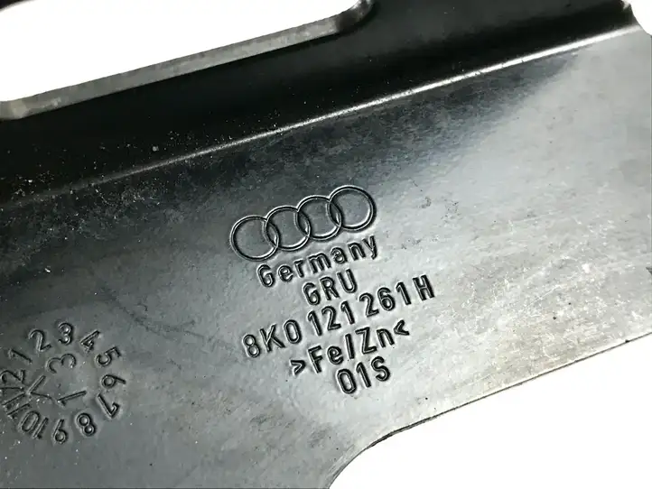 Audi A4 S4 B8 8K (2011 - 2015) 8K0121261H Электроциркуляционный насос — фото 3