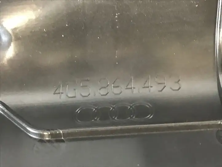 Audi A6 C7 (2011 - 2014) 4G5863887D Боковая обшивка багажника — фото 4