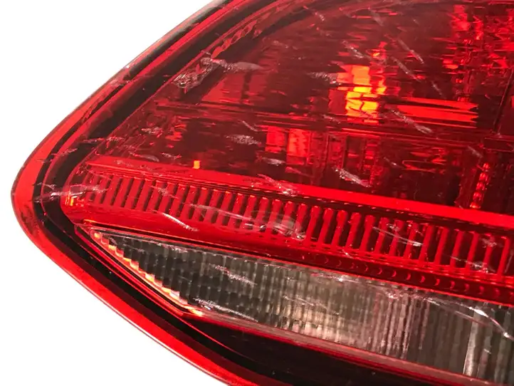 Volkswagen Golf VII (2013 - 2019) 5G9945094E Задний фонарь в крышке багажника — фото 5