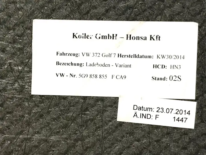 Volkswagen Golf VII (2013 - 2019) 5G9858855 Коврик багажника — фото 3