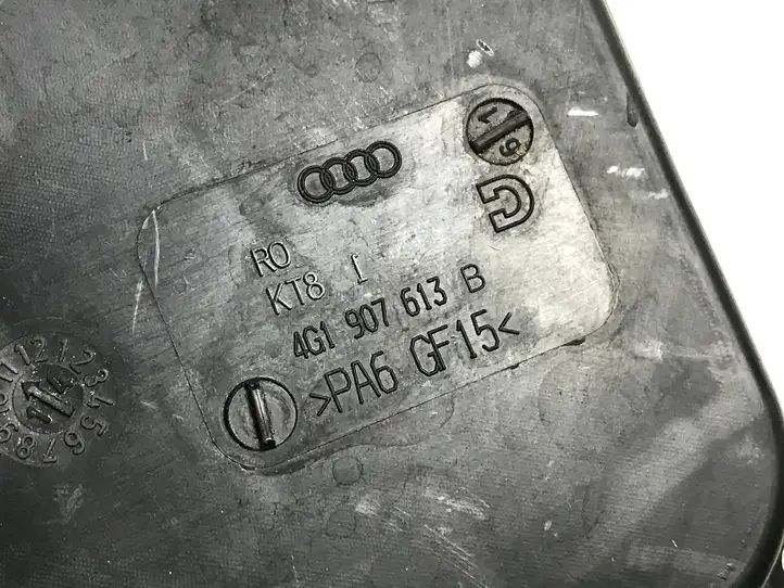 Audi A6 C7 (2011 - 2014) 4G1907613B Крышка ящика предохранителей — фото 3