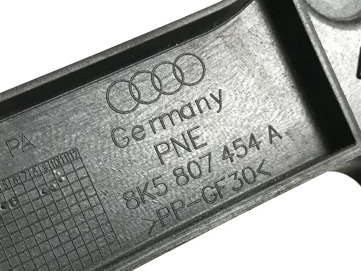 Audi A4 S4 B8 8K (2011 - 2015) 8K5807454A Кронштейн заднего бампера — фото 3