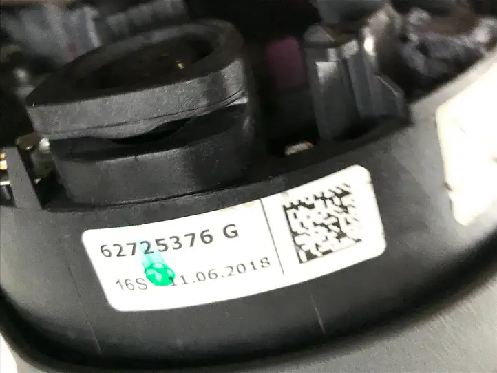 Audi A4 S4 B9 (2015 - 2019) 8W0880201AR Подушка безопасности руля — фото 5