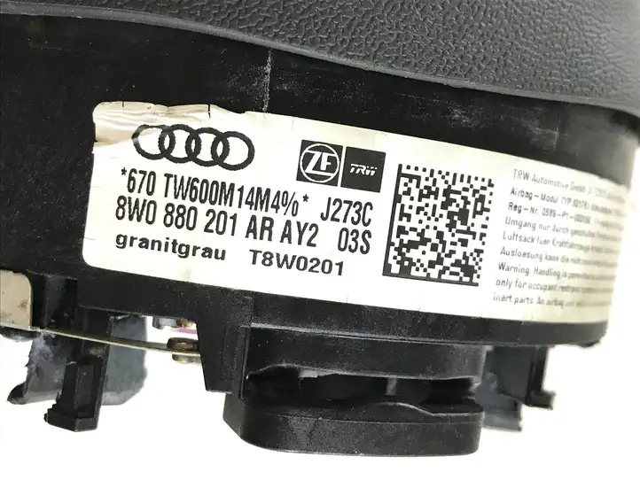 Audi A4 S4 B9 (2015 - 2019) 8W0880201AR Подушка безопасности руля — фото 6