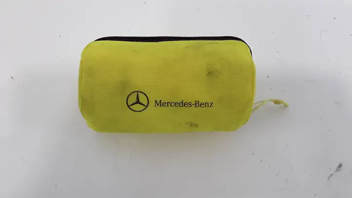 Mercedes-Benz E W212 (2009 - 2016) A0005833500 Прочие детали салона — фото 1