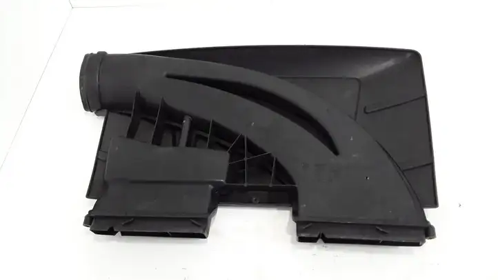 BMW 3 E90 E91 (2005 - 2012) 4607127909 Крышка двигателя декоративная — фото 2