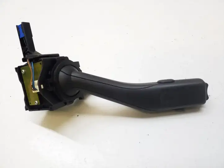 Seat Toledo III (5P) (2004 - 2009) 1K0953519A Переключатель стеклоочистителей — фото 3