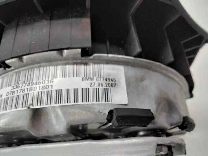 BMW 5 E60 E61 (2004 - 2010) 6774946 Подушка безопасности руля — фото 3