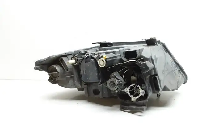 BMW 3 E90 E91 (2005 - 2012) 7202575 Передняя фара — фото 2