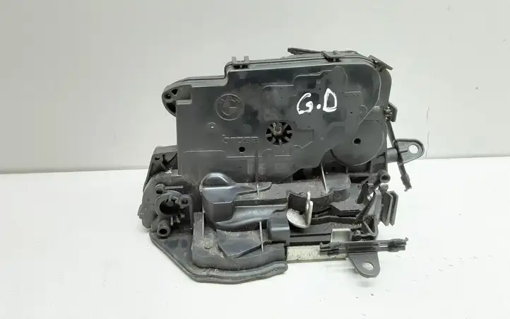 BMW 3 E90 E91 (2005 - 2012) 7060296 Замок задней двери — фото 3