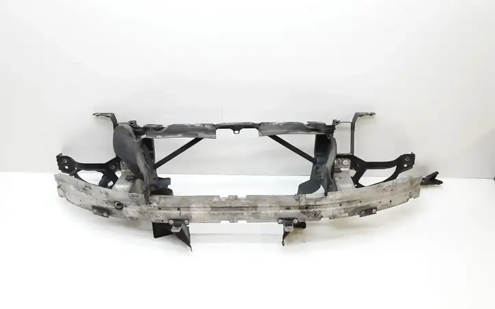 BMW 5 E60 E61 (2004 - 2010) 7148586 Усилитель переднего бампера — фото 1