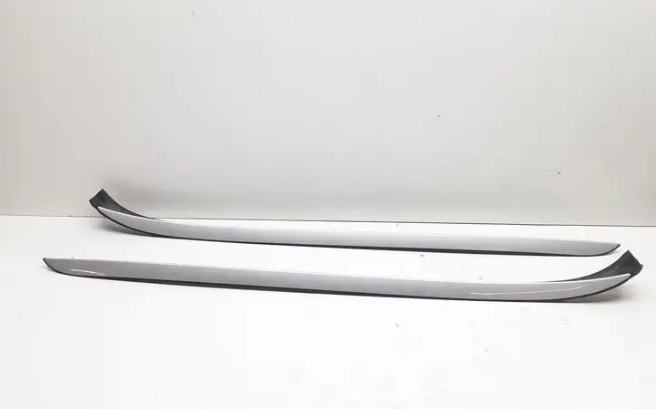 BMW 3 E90 E91 (2005 - 2012) Накладка стоек лобового стекла — фото 1