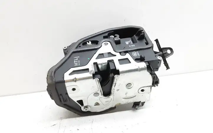 BMW 3 E90 E91 (2005 - 2012) 7060295 Замок задней двери — фото 1