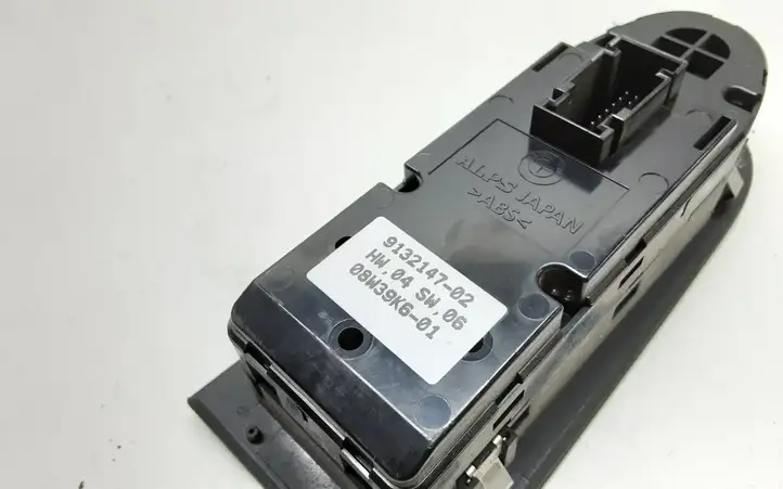 BMW 3 E90 E91 (2005 - 2012) 9132147 Кнопка стеклоподъемников — фото 3