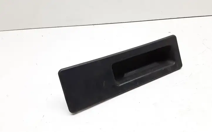 BMW 3 F30 F35 F31 (2012 - 2018) 10822910 Ручка крышки багажника — фото 1