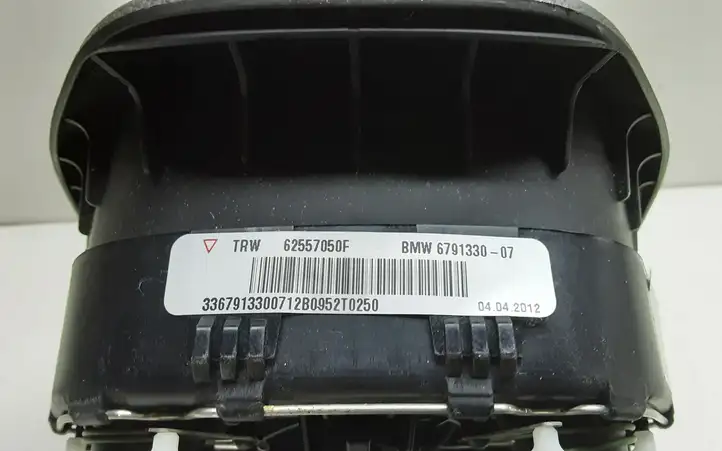 BMW 3 F30 F35 F31 (2012 - 2018) 6791330 Подушка безопасности руля — фото 3