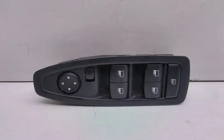 BMW 1 F20 F21 (2011 - 2019) 9208110 Блок кнопок стеклоподъемников — фото 1