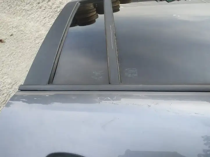 Opel Zafira B (2003 - 2006) Накладка стекла задней двери — фото 3