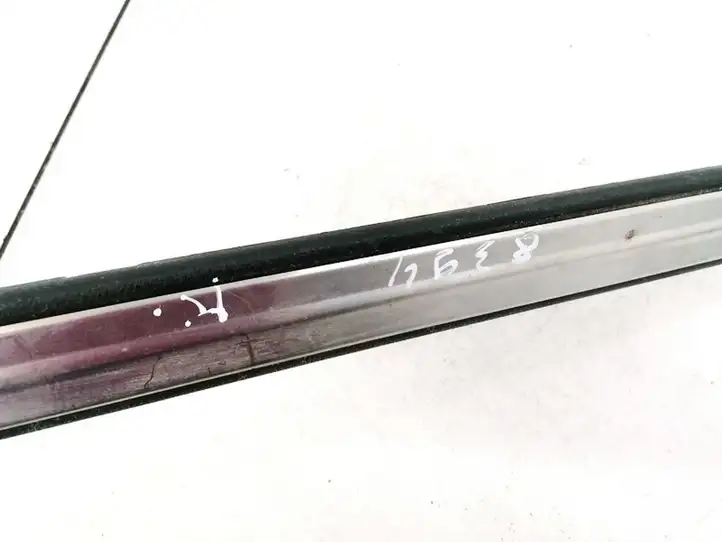 Nissan Primera (2001 - 2008) 769B1AV710 Внутренняя отделка переднего порога — фото 2