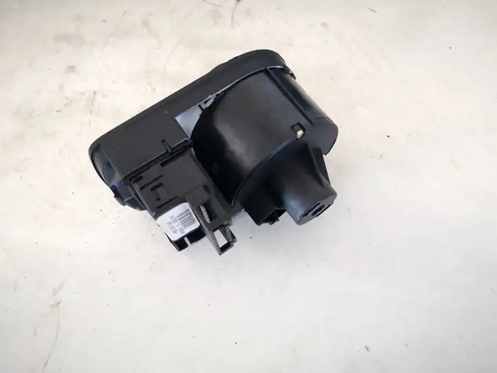 Audi A3/S3 8P (2003 - 2005) 8p0919094 Включатель фонарей — фото 2