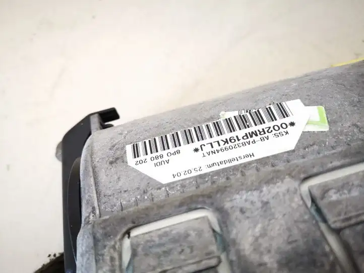Audi A3/S3 8P (2003 - 2005) 8p0880202 Подушка безопасности пассажира — фото 2