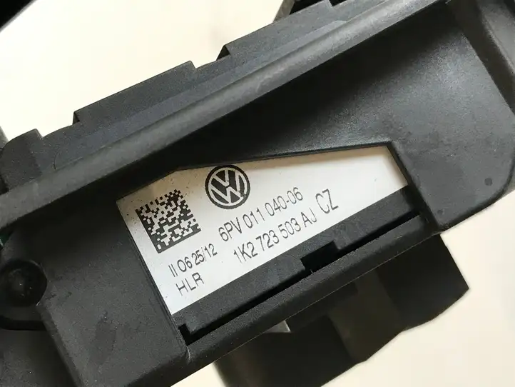 Volkswagen PASSAT B7 (2011 - 2014) 1K2723503AJ Педаль акселератора — фото 3