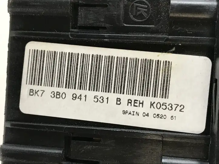 Skoda Roomster (5J) (2006 - 2010) 3B0941531B Включатель фонарей — фото 4