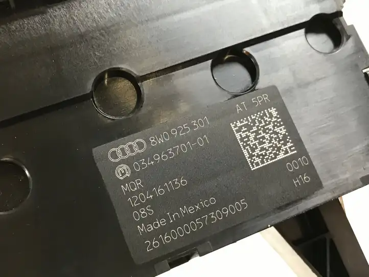 Audi A4 S4 B9 (2015 - 2019) 8W0925301 Кнопка ESP — фото 3