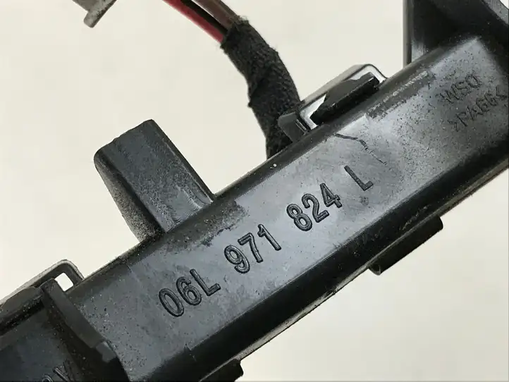 Audi A4 S4 B9 (2015 - 2019) 06L971627T Проводка топливных форсунок — фото 6