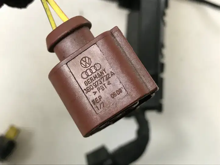 Audi A4 S4 B9 (2015 - 2019) 06L971595DJ Проводка двигателя — фото 11