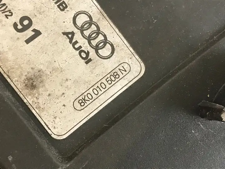 Audi A4 S4 B9 (2015 - 2019) 8W0809906 Крышка топливного бака — фото 5