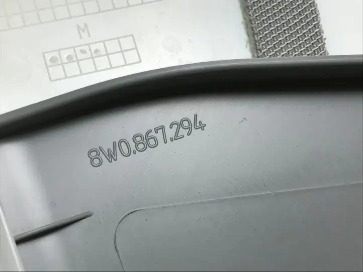 Audi A4 S4 B9 (2015 - 2019) 8W0867244D Верхняя обшивка стойки B — фото 3