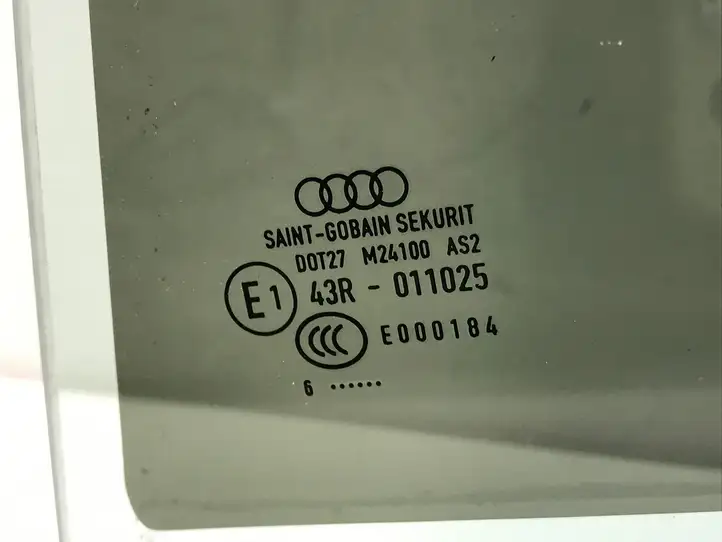 Audi A4 S4 B9 (2015 - 2019) 8W5845205 Стекло задней двери — фото 3