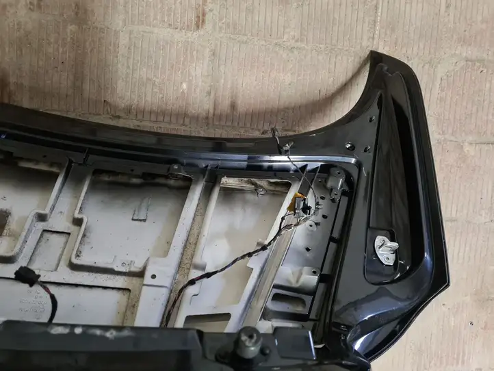Volkswagen Eos (2010 - 2015) 1Q0827025 Крышка багажника — фото 5