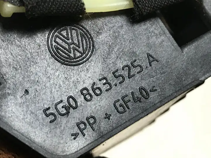 Volkswagen Golf VII (2013 - 2019) 5G0863525A Прочие детали салона — фото 4