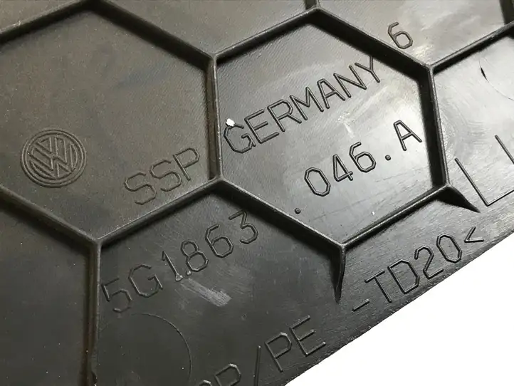 Volkswagen Golf VII (2013 - 2019) 5G1863046A Другая деталь консоли (туннеля) — фото 3