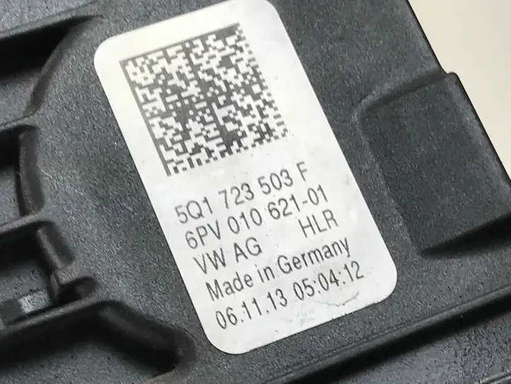 Volkswagen Golf VII (2013 - 2019) 5Q1723503F Педаль акселератора — фото 3