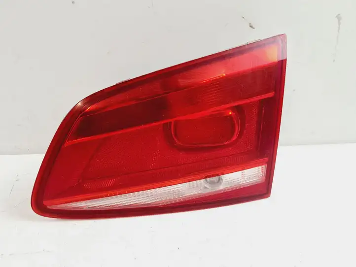 Volkswagen PASSAT B7 (2011 - 2014) 3AF945094J Задний фонарь в крышке багажника — фото 1