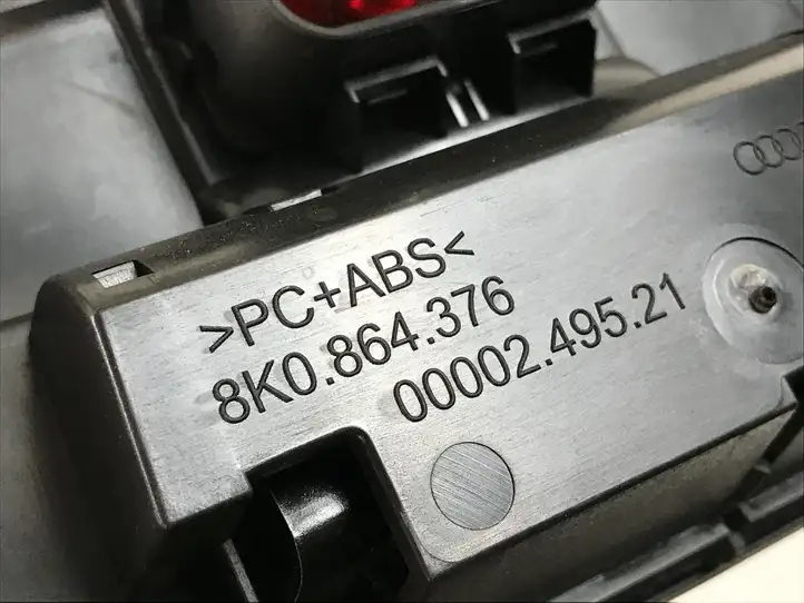 Audi A4 S4 B8 8K (2007 - 2011) 8K0864376 Другая деталь консоли (туннеля) — фото 4