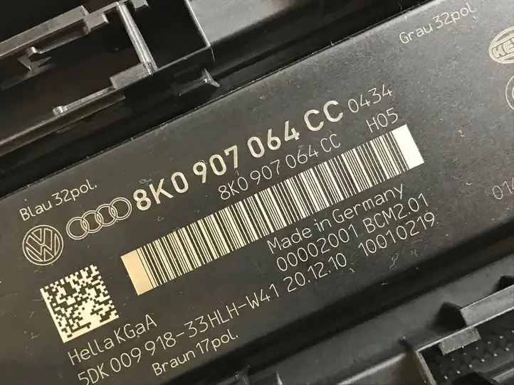 Audi A4 S4 B8 8K (2007 - 2011) 8K0907064CC Модуль комфорта — фото 3