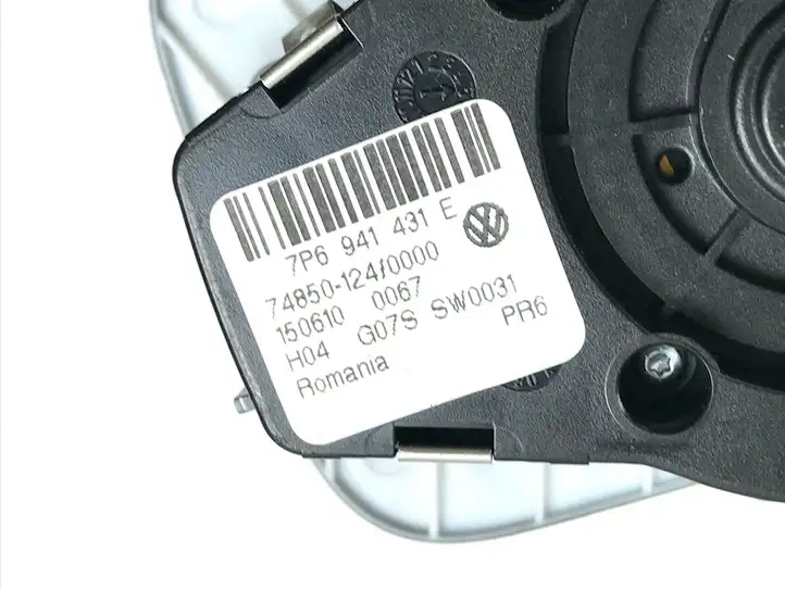 Volkswagen Touareg II (2010 - 2018) 7P6941431E Включатель фонарей — фото 3